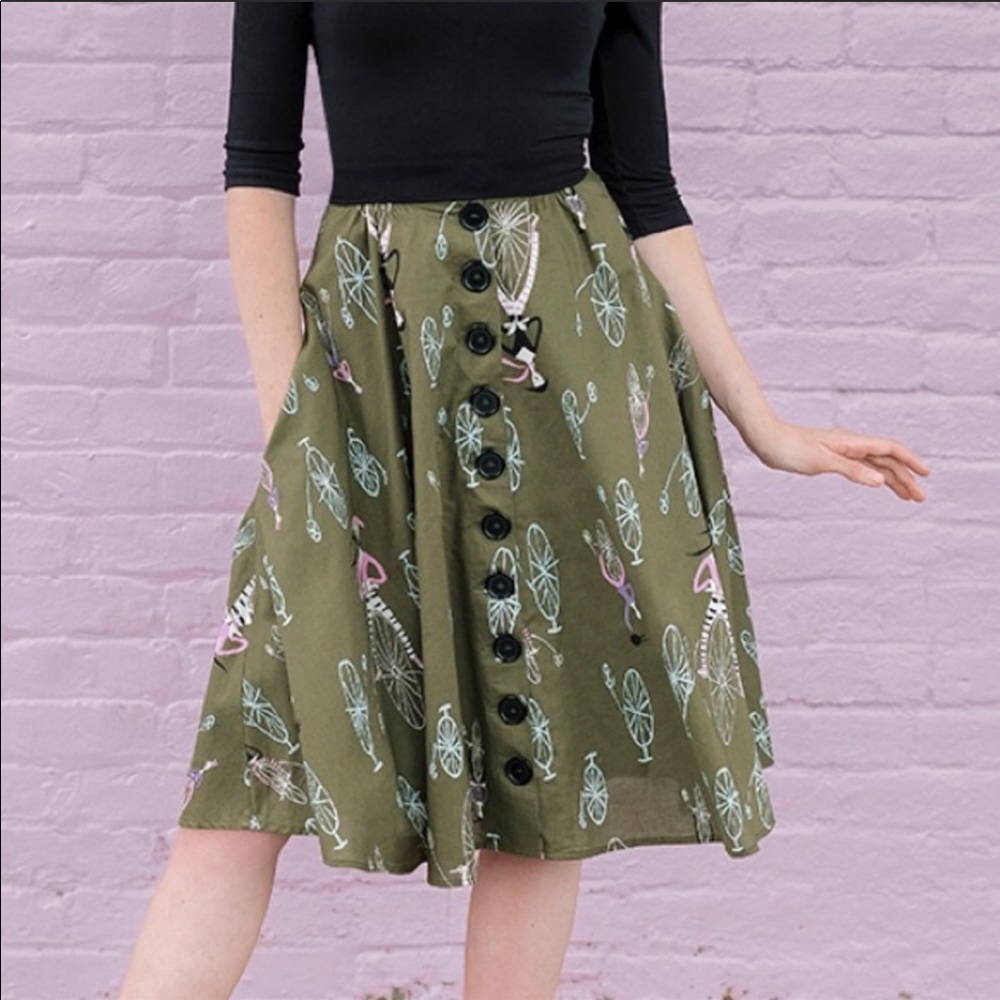 *SOLD* Mime Time Bernadette Skirt